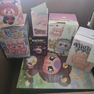 NIB BUNDLE OF 7 BB3 & POPMART